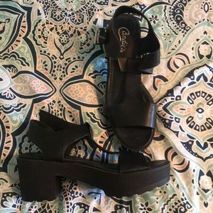 Candies black platform sandals